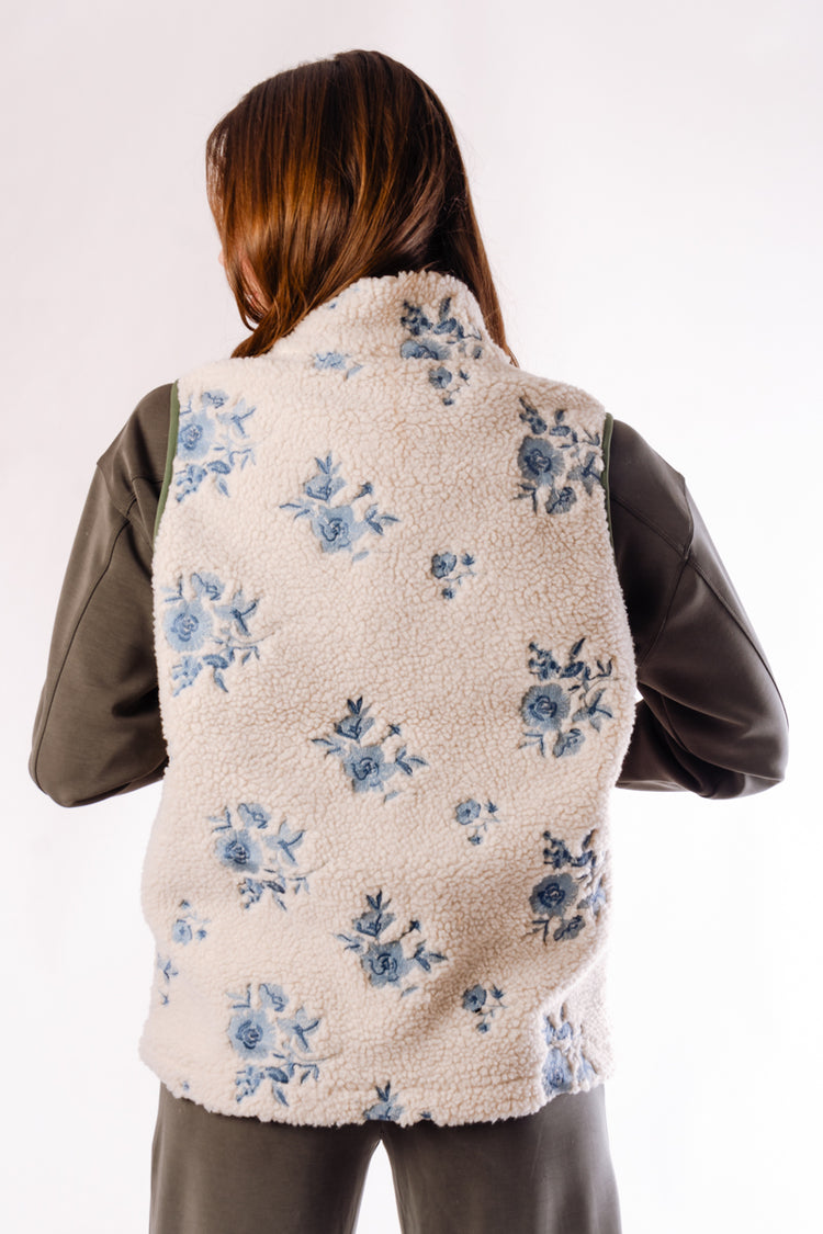 Embroidered Floral Sherpa Vest - CRM