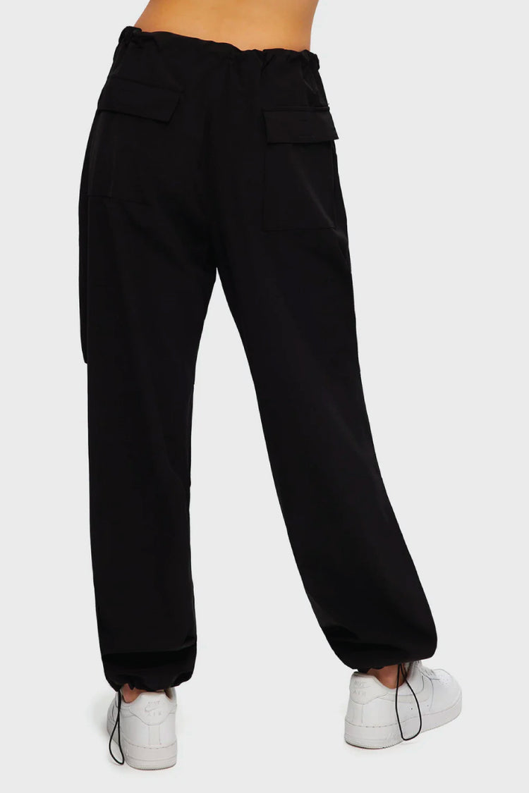 Low Cut Baggy Parachute Pants - BLK