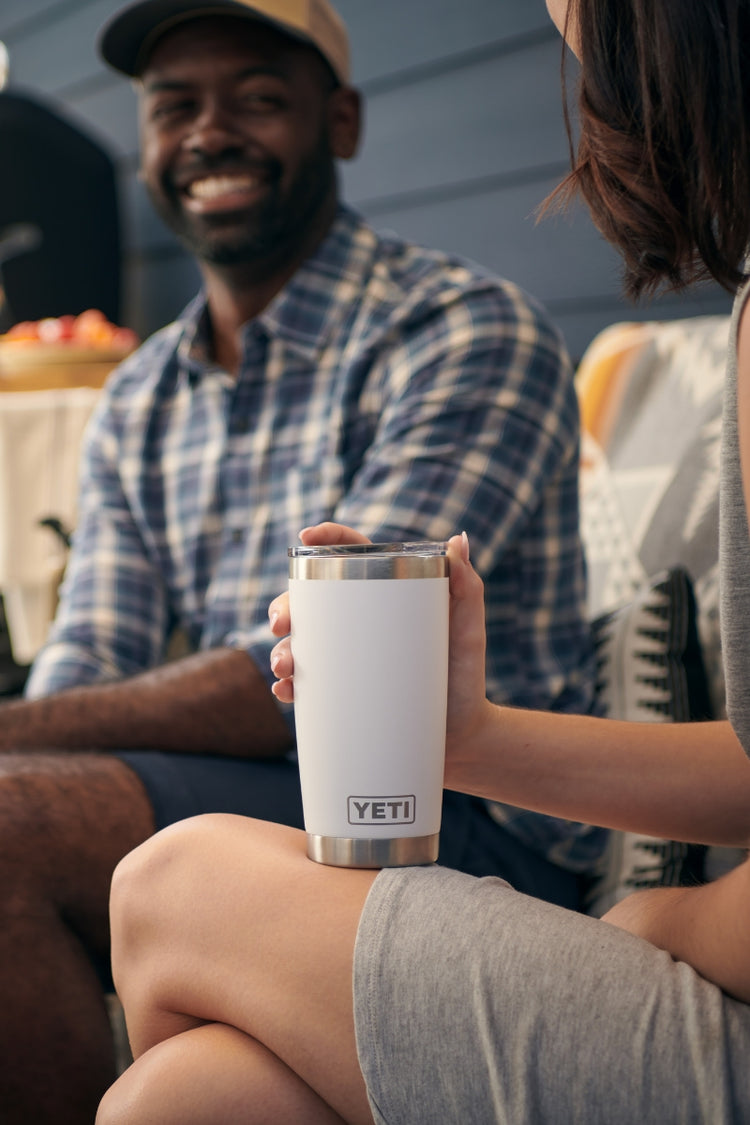 Rambler 20 oz Tumbler - Navy - NVY