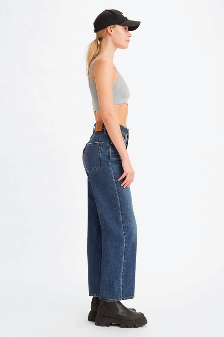 Ribcage Straight Ankle Jeans - 27