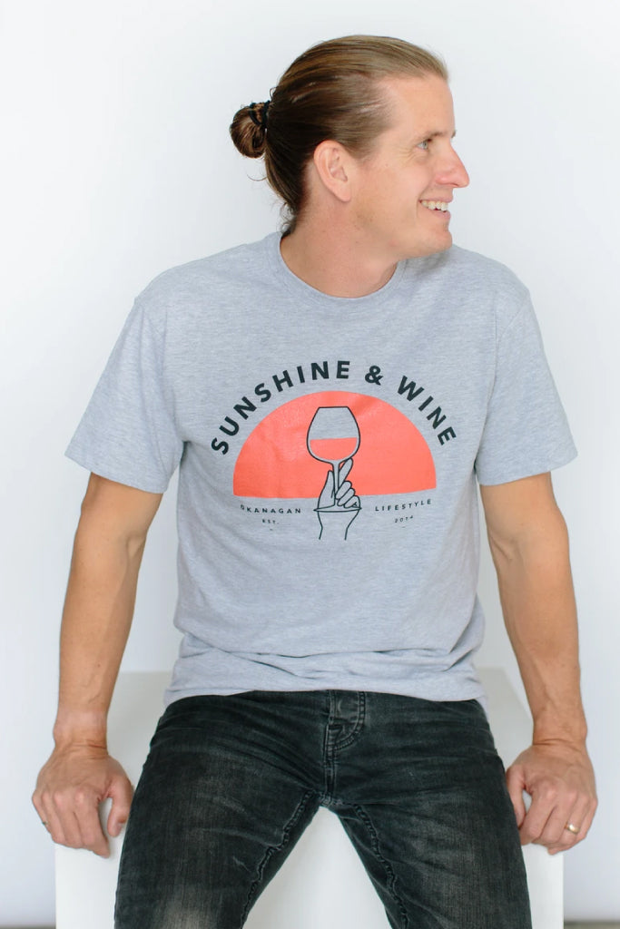 Unisex Sunshine And Wine Tee - GREY