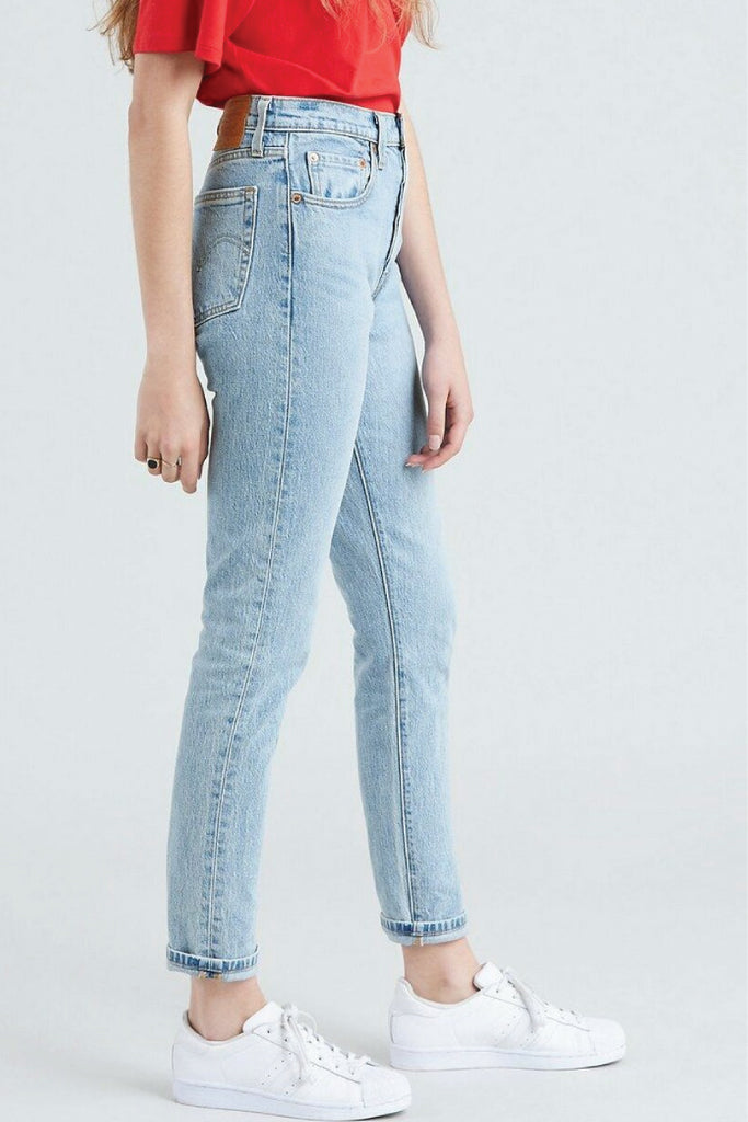 Wedgie Fit Ankle Jeans - LTWASH