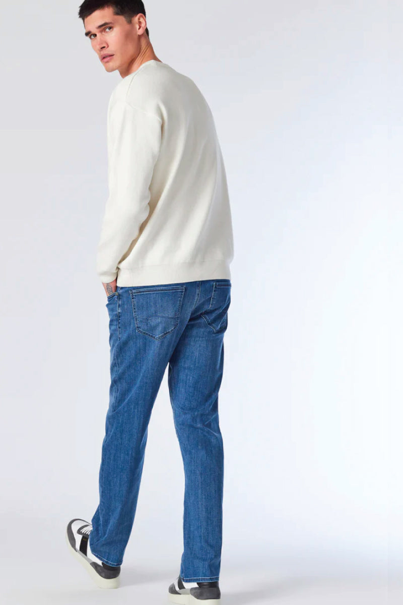 Zach Straight Leg Jeans - 34